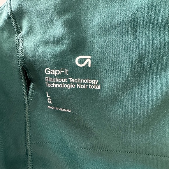 Gap fit sports bra, medium support. Like new! - Picture 3 of 3